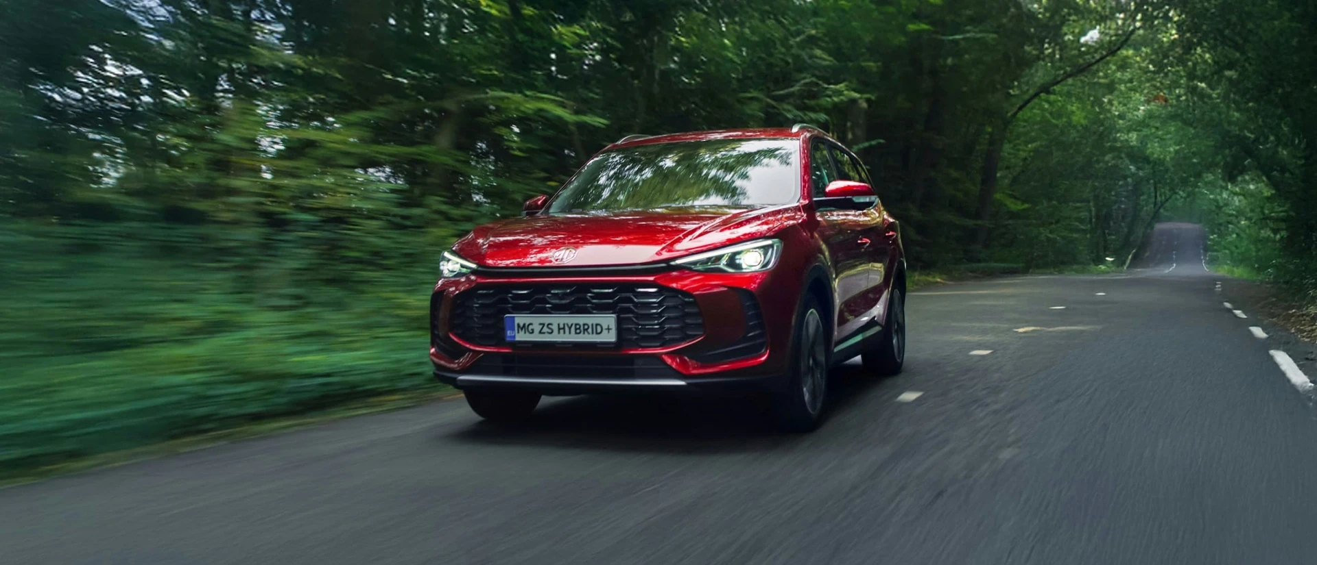 Baner modelu MG ZS Hybrid